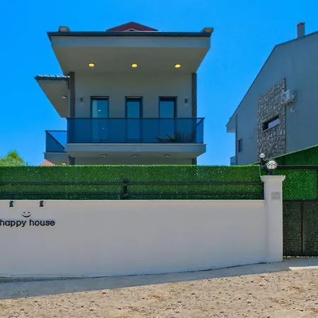 Happy House - Luxury With Private Pool Villa Kargı