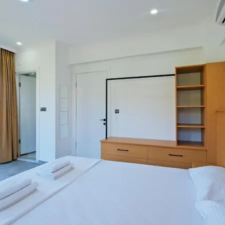 Happy House - Luxury With Private Pool Villa *