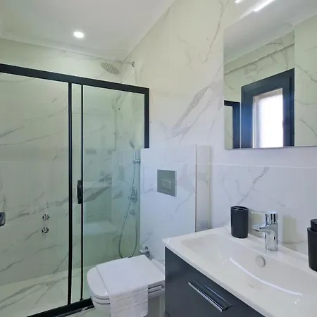 Happy House - Luxury With Private Pool *