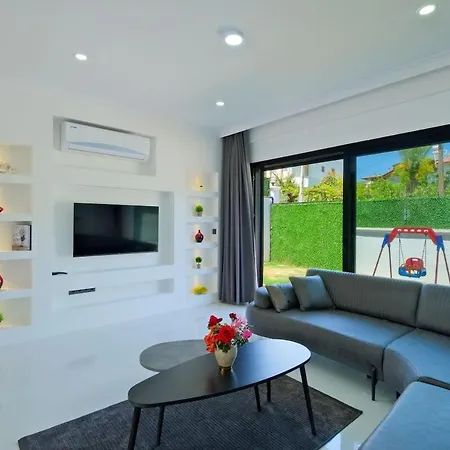 Villa Happy House - Luxury With Private Pool *
