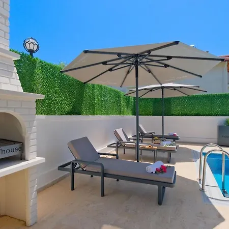 Villa Happy House - Luxury With Private Pool *