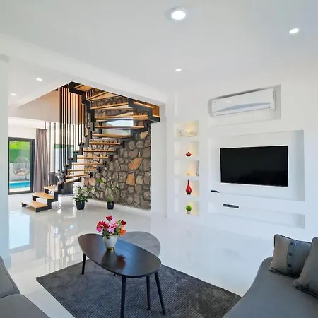 Happy House - Luxury With Private Pool Villa Kargı